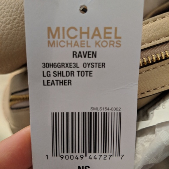 SALE!!New! MICHAEL Michael Kors Raven Large Tote - Picture 7 of 8